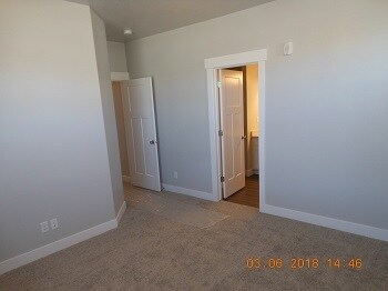 Building Photo - 13222 S Dominica Ln