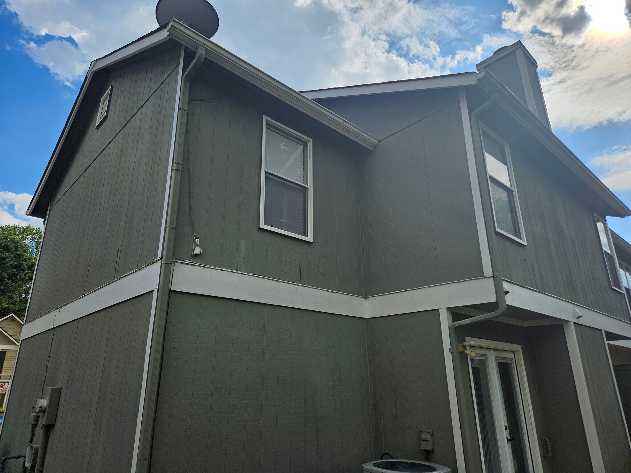 Building Photo - 3835 Conley Downs Dr