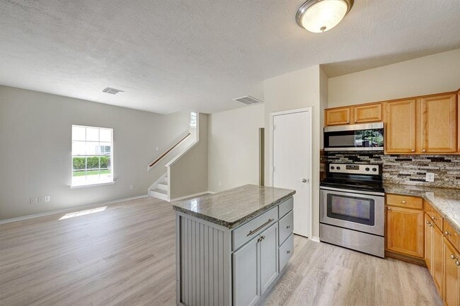Building Photo - 2802 Austin St