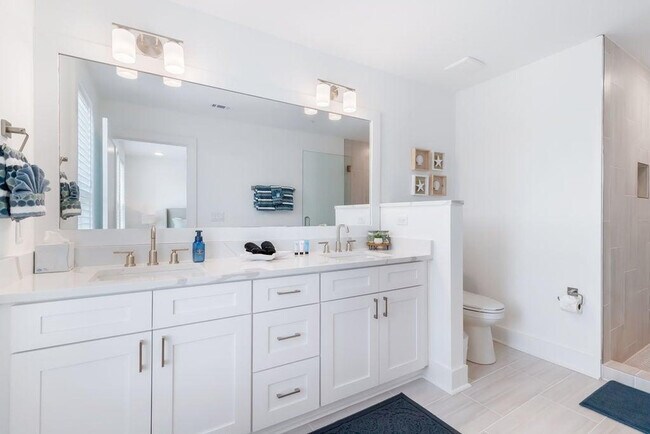 Building Photo - 154 Blue Eden Lp