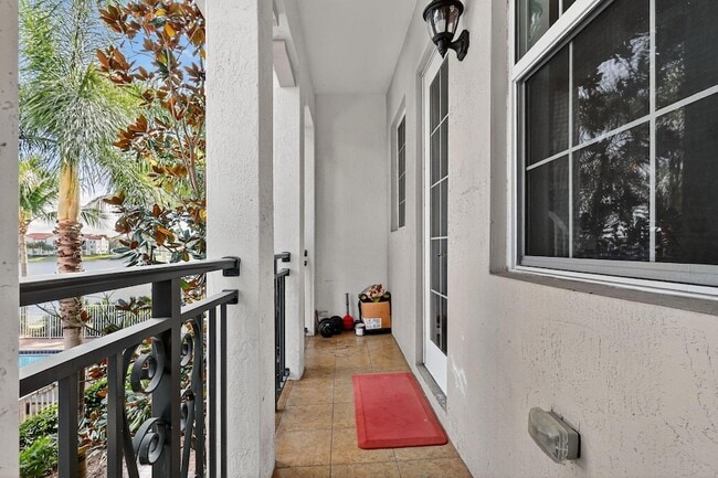 Building Photo - 2705 SW 119th Way