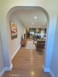 Building Photo - 2953 S Bronson Ave