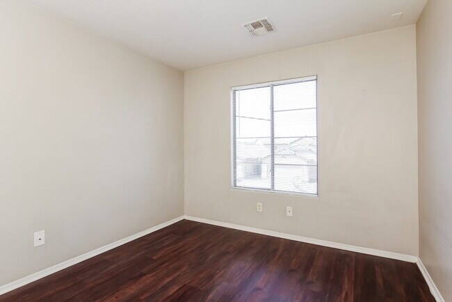 Building Photo - 9021 W Whyman Ave