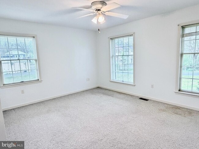 Building Photo - 78 Brook Creek Rd