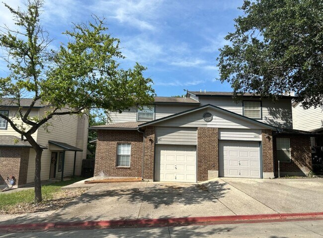 Primary Photo - 3 BD/2.5 BA AVAILABLE IN GATED COMMUNITY I...