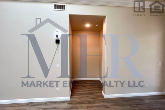 Building Photo - 3Bed/2.5Bath Townhouse in Carefree! $4499 MOVE-IN SPECIAL! Move-In Ready on 04/09/2026!