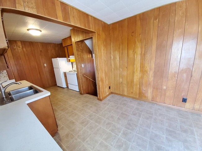 Building Photo - 1723 Harold St