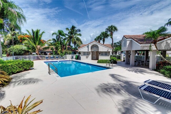 Building Photo - 1501 SW 149th Ave