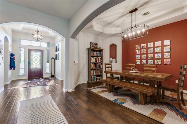 Building Photo - 3003 Lily Ln