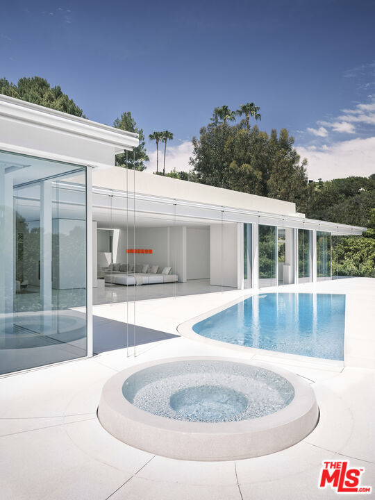 Building Photo - 510 Arkell Dr