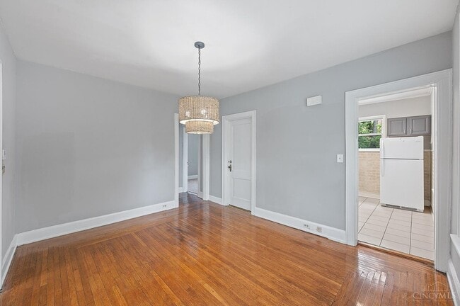 Building Photo - Grand Vista 6166-6170