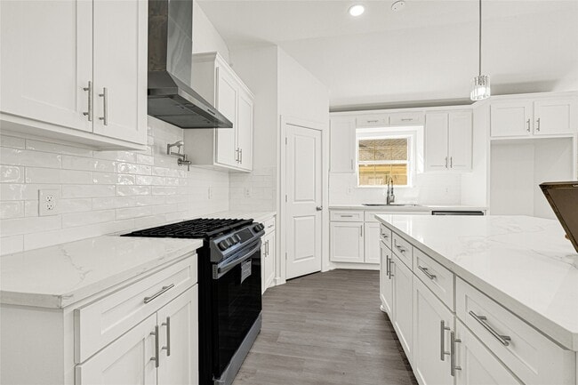 Building Photo - 1412 Northwood St