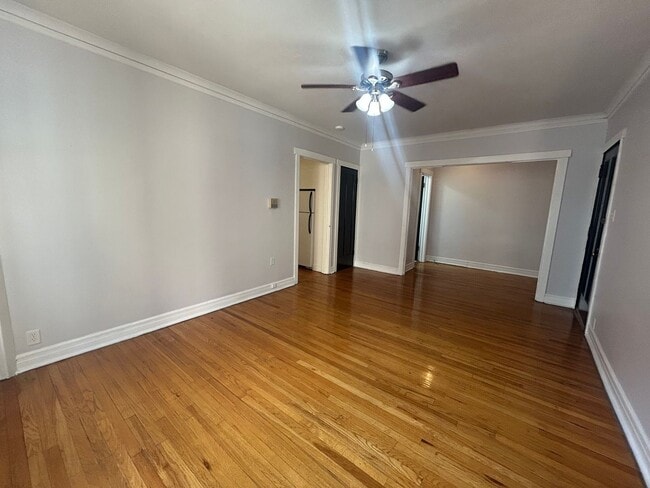 Building Photo - 4408 N Rockwell St