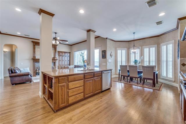 Building Photo - 604 Promontory Dr