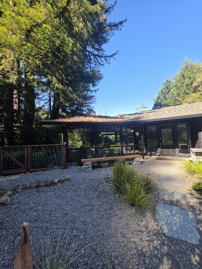 Building Photo - Compound-Style Mountain Living at Its Finest — Spacious Main Home + Brand-New Modern One-Bedroom ...