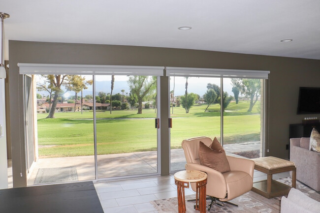 Building Photo - 80100 Palm Cir Dr
