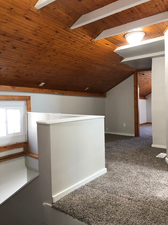 Building Photo - 1201 Jefferson St