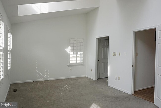 Building Photo - 12103 Gatewater Dr