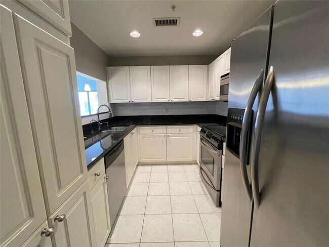 Building Photo - 3475 Oak Valley Rd NE