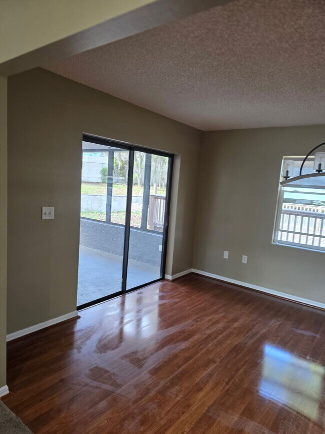 Building Photo - Large two Bedroom, 2 Bathroom, 2 Car Garage Home For Rent. *** Rent includes Water, Internet, and...