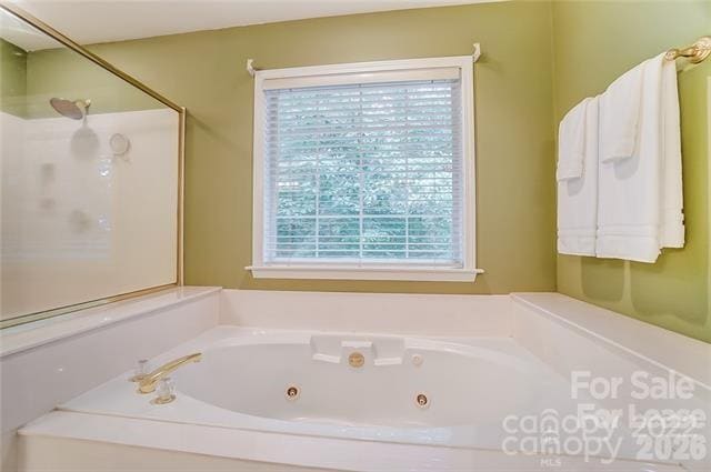 Building Photo - 6025 Oakridge Ct
