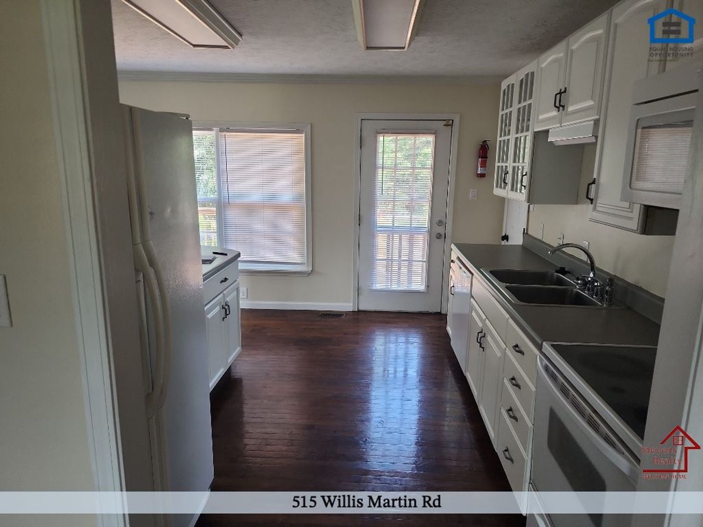 Building Photo - 515 Willis Martin Rd