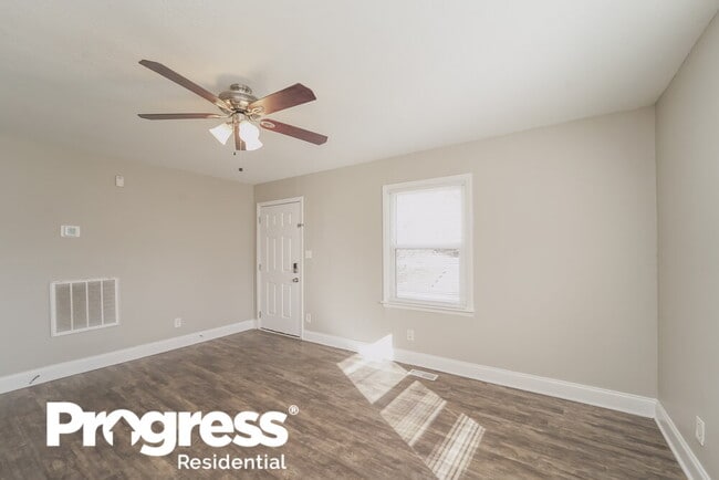 Building Photo - 809 Norris Ave