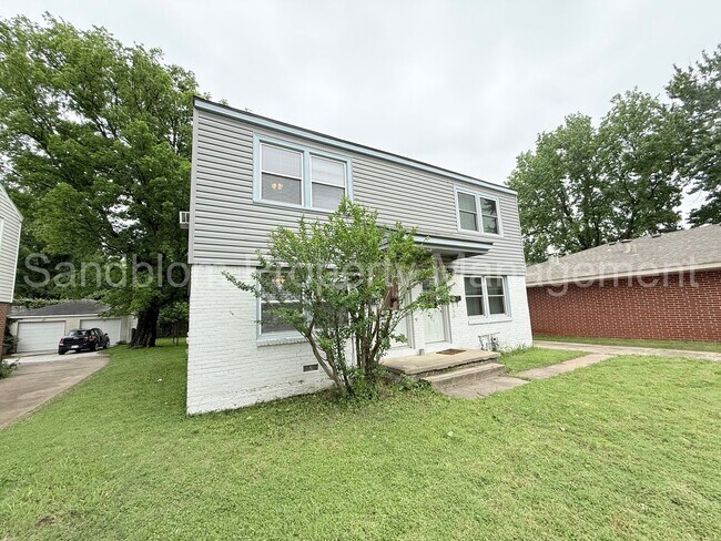 Building Photo - For Lease | Brookside | Available Now!