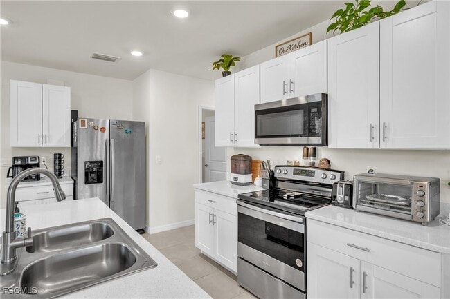 Building Photo - 18529 Cronin Sand Ln