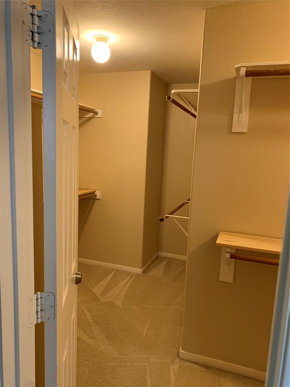 Building Photo - 5429 Lilac Grove Ln