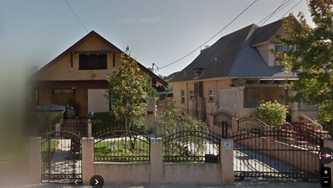 Building Photo - 1766 Magnolia Ave