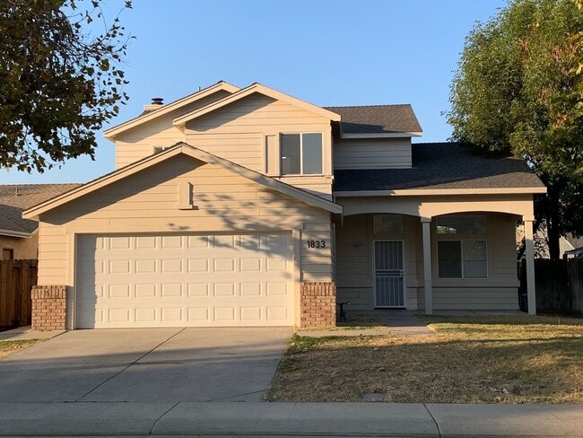 Primary Photo - Full remodeled 4 bedroom 3 Bathroom home