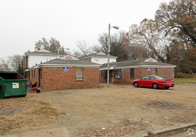 Primary Photo - Manassas Apartments
