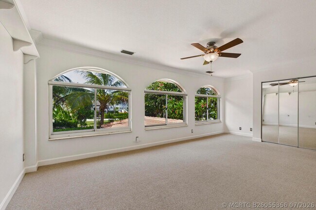 Building Photo - 107 Flagler Promenade S