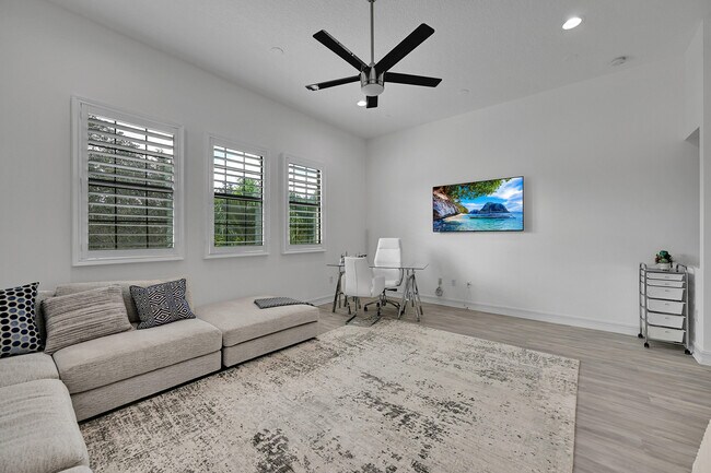 Building Photo - 8652 Lewis River Rd