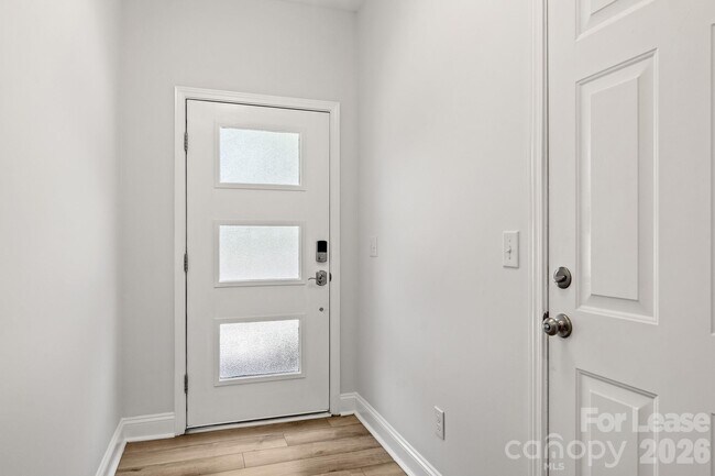 Building Photo - 120 Judson Ave