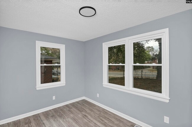 Building Photo - 3001 Truman St