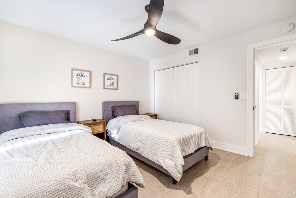 Building Photo - 16440 Kelly Cove Dr