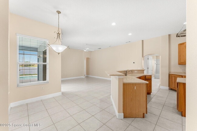 Building Photo - 3650 Chardonnay Dr