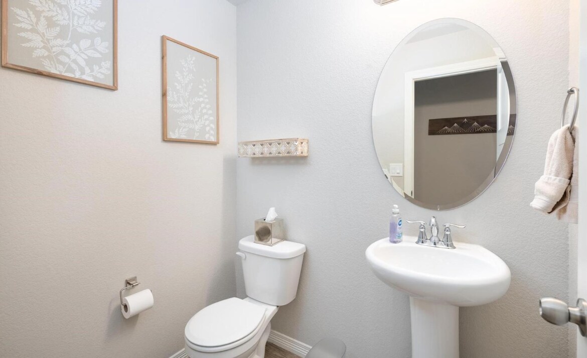 Building Photo - 9709 Quietwalk Ln