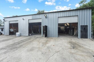 Building Photo - 5621 Haywood St