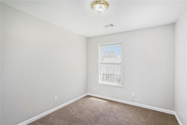 Building Photo - 6515 Snow Bird Ln