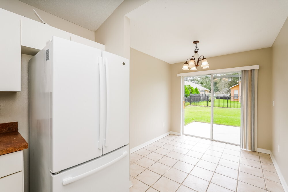 Building Photo - 6171 Skylarkcrest Dr