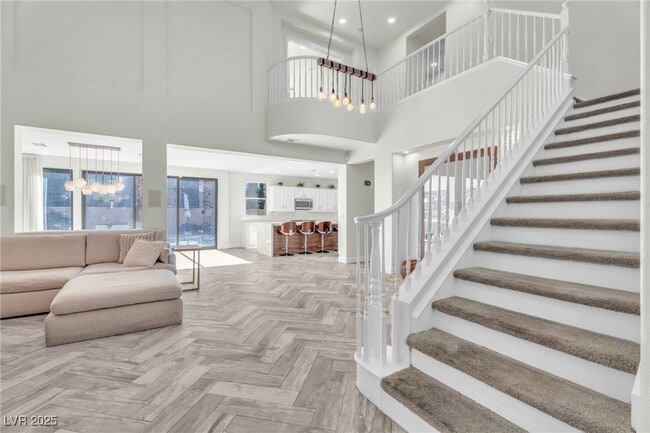 Building Photo - 9885 Shadycrest Ct