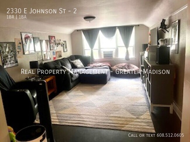 Building Photo - 2330 E Johnson St