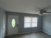 Building Photo - 606 Kilborne Dr