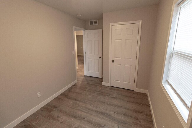 Building Photo - 3608 Greeley Dr