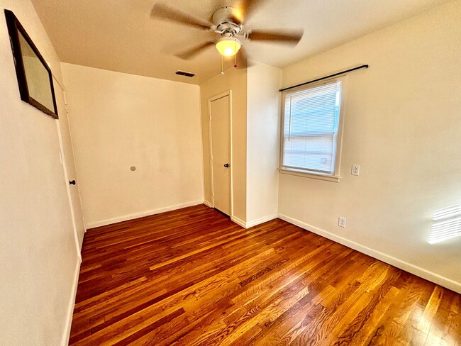 Building Photo - Move in special 2nd months rent $350 off