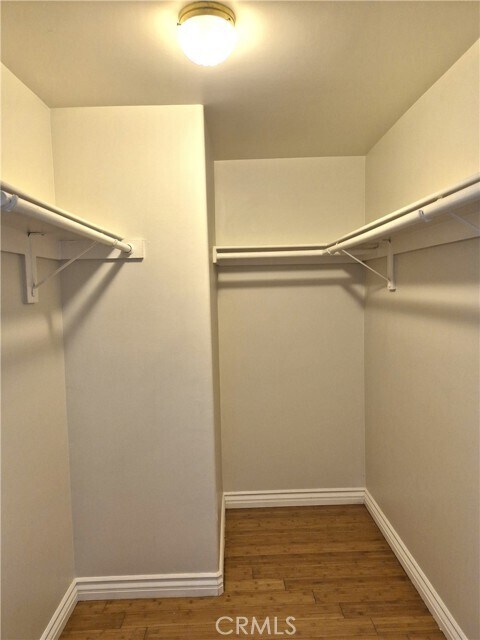 Building Photo - 335 S Sierra Madre Blvd