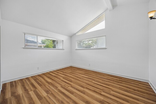 Building Photo - 4126 Martinshire Dr